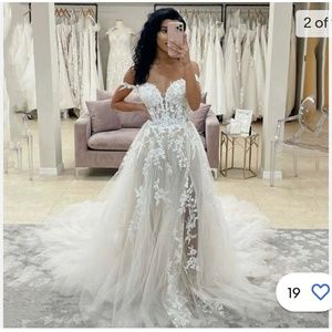 Wedding dress